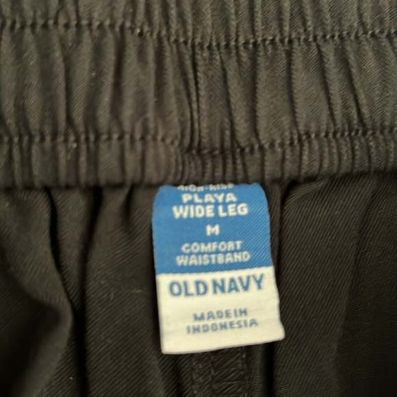 Old Navy, Playa wide leg pants. - Picture 4 of 9
